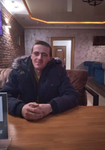 Я Андрей, 37, знакомлюсь для дружбы в Острогожске