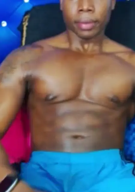 Я Roma, 45, из Брянска, ищу знакомства на одну ночь