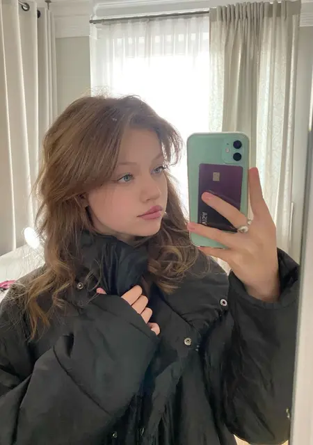 Кристина из Нижнего Новгорода, мне 18, познакомлюсь на одну ночь