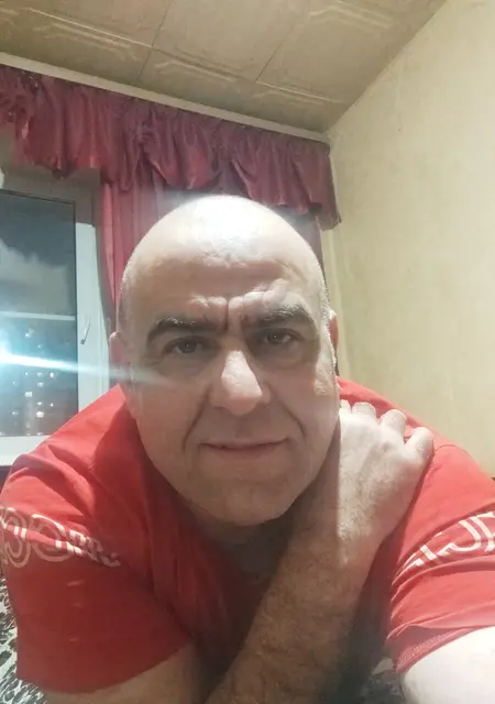 Я Никита, 43, из Переславля-Залесского, ищу знакомства без обязательств