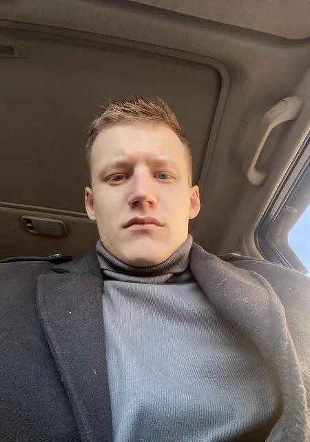 Кеша из Стокгольма, ищу на сайте знакомства на одну ночь