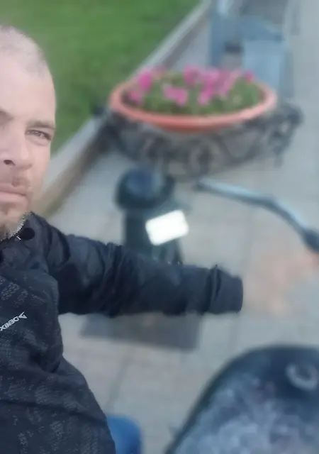 Я Александр, 42, из Тюмени, ищу знакомство для общения