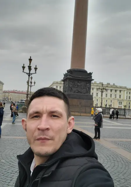 Я Кирилл, 34, из Азова, ищу знакомства без обязательств