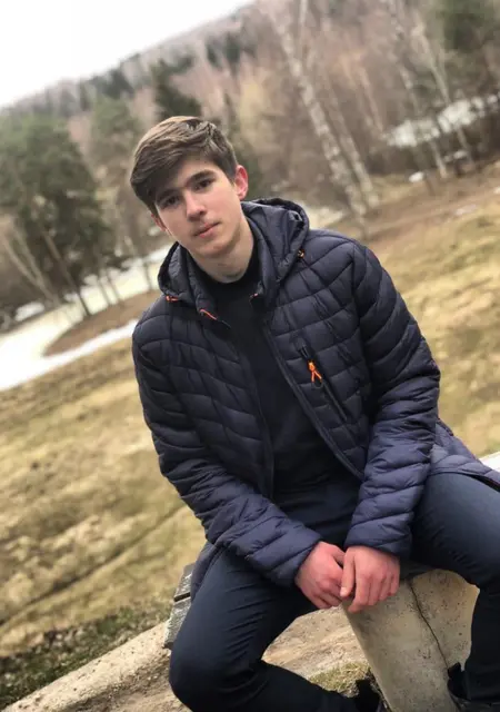 Я Миша, 21, знакомлюсь без обязательств в Костроме