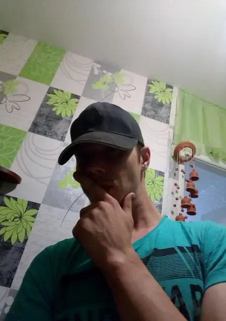 Дима из Невьянска, ищу на сайте знакомства без обязательств