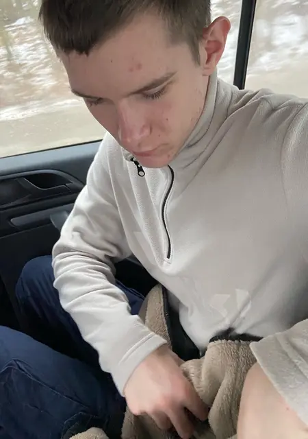 Андрей из Тулы, мне 19, познакомлюсь для вирта