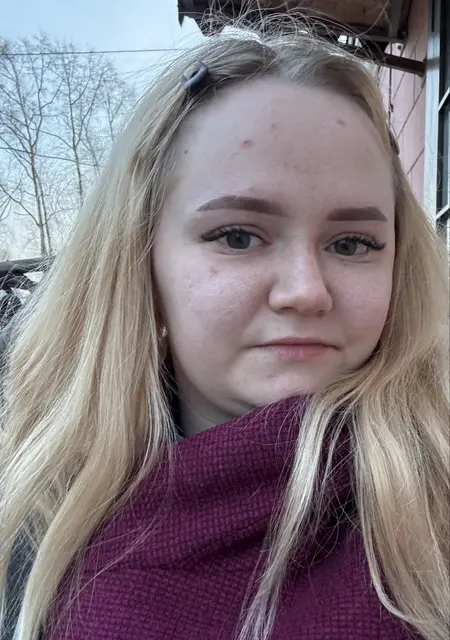 Я Анастасия, 22, из Северодвинска, ищу знакомства без обязательств