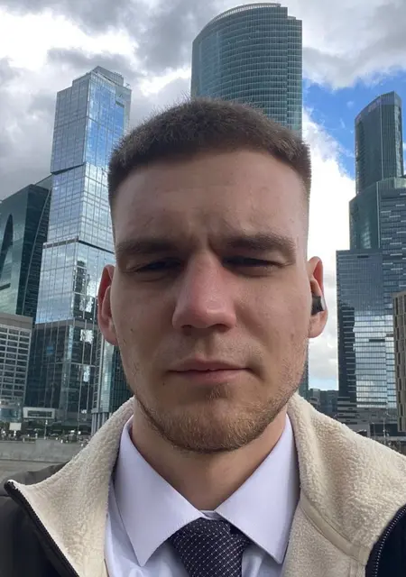 Я Кирилл, 25, из Челябинска, ищу знакомства без обязательств