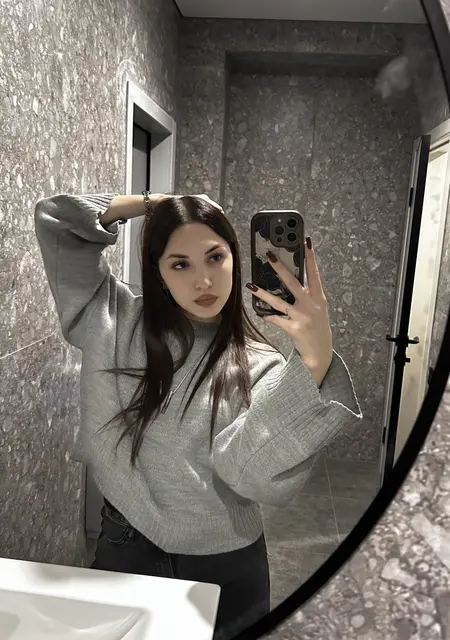 Екатерина из Екатеринбурга, мне 20, познакомлюсь на одну ночь