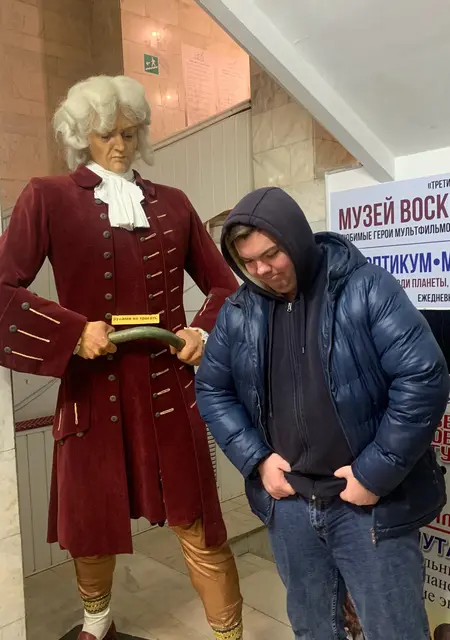 Я Alex, 20, из Азова, ищу знакомства без обязательств