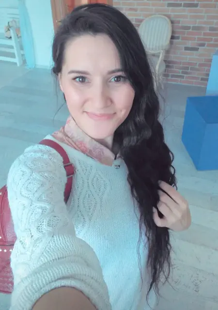 Арина из Астрахани, мне 32, познакомлюсь для приятного времяпровождения