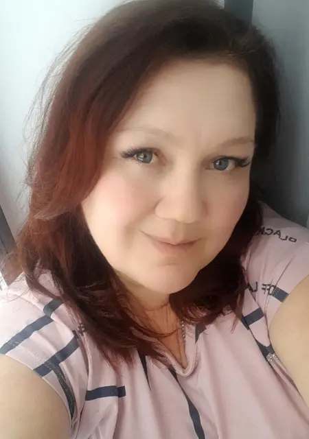 Elena из Барнаула, мне 46, познакомлюсь без обязательств