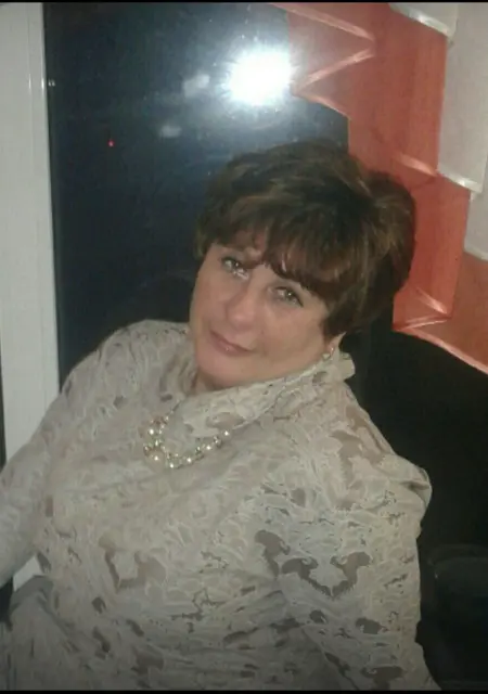 Лариса из Твери, мне 51, познакомлюсь для постоянных отношений