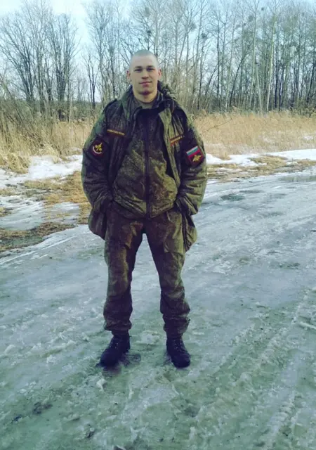 Ilya из Пластуна, мне 21, познакомлюсь на одну ночь