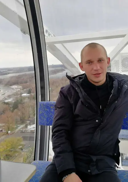 Я Слава, 37, знакомлюсь без обязательств в Саяногорске