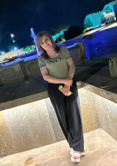 Я Динара, 42, знакомлюсь для общения в Москве