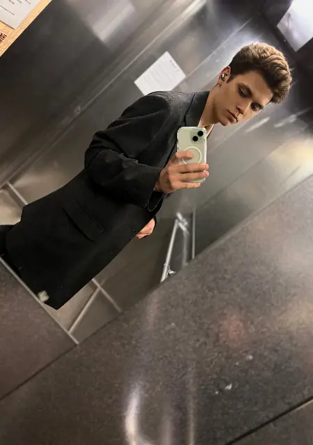 Я Иван, 23, из Сыктывкара, ищу знакомство для общения