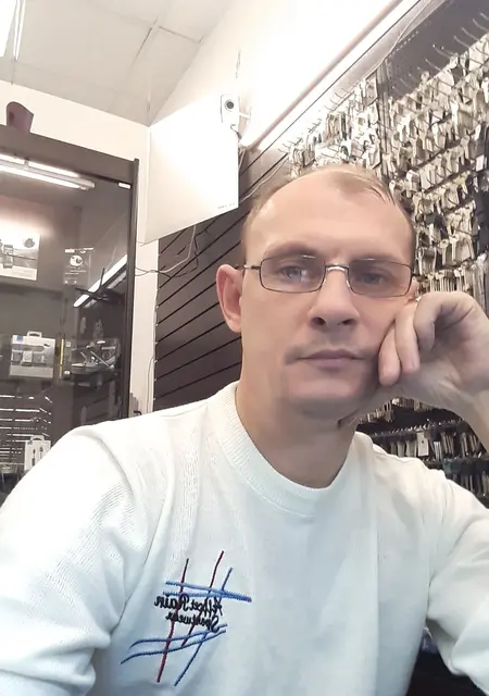 Дмитрий из Анапы, мне 53, познакомлюсь на одну ночь