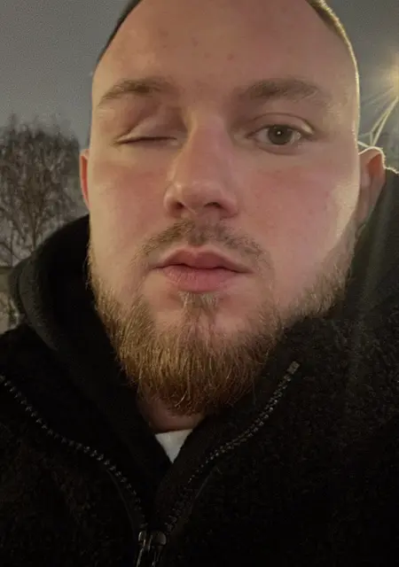 Керим из Долгопрудного, мне 25, познакомлюсь без обязательств