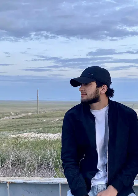 Amir из Солнечногорска, ищу на сайте знакомства на одну ночь