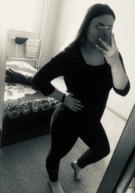 Я Яночка, 22, из Минусинска, ищу знакомство для постоянных отношений