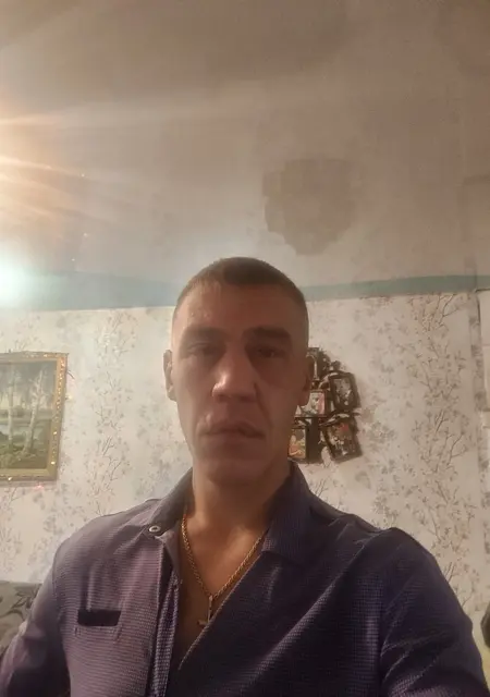 Я Павел, 39, знакомлюсь для приятного времяпровождения в Усолье-Сибирском