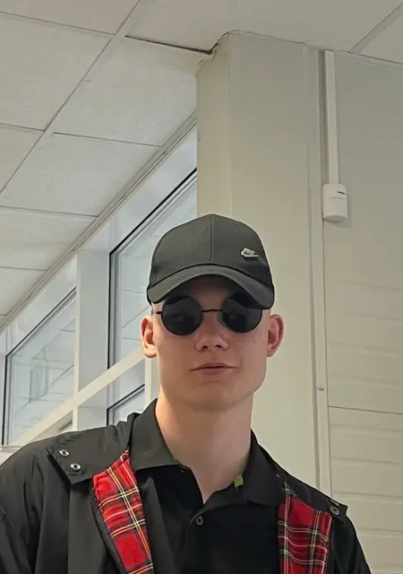 Вильдан из Челябинска, ищу на сайте знакомства без обязательств