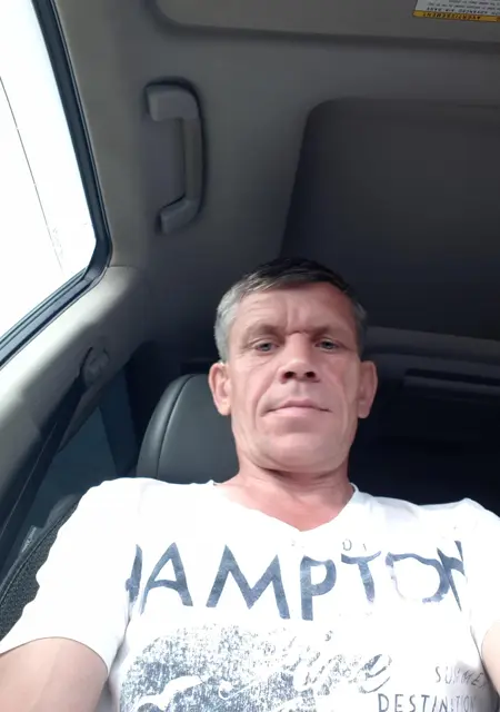 Вячеслав из Моздока, мне 53, познакомлюсь без обязательств