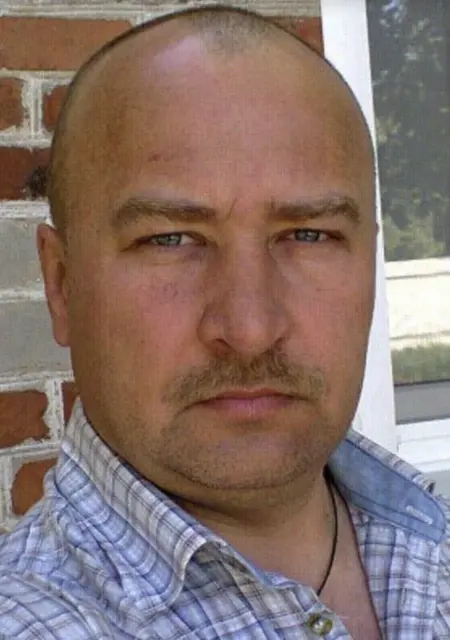 Сергей з Кобеляков, шукаю на сайті вірт