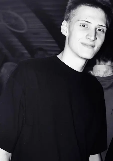 Я Владислав, 25, знакомлюсь без обязательств в Владивостоке