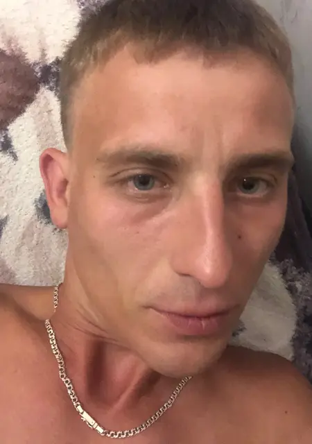 Я Юрий, 33, из Краснокамска, ищу знакомства без обязательств
