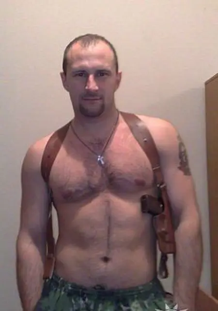 Руслан из Кирова, ищу на сайте знакомства на одну ночь