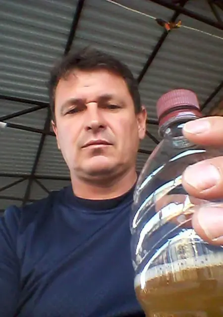 Я Владимир, 48, из Калача, ищу знакомства без обязательств