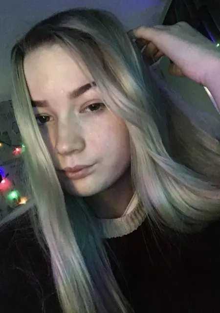 Я Вероника, 23, знакомлюсь для приятного времяпровождения в Николаеве