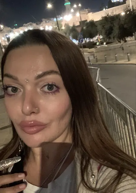 Я Алель, 32, из Санкт-Петербурга, ищу знакомство для постоянных отношений