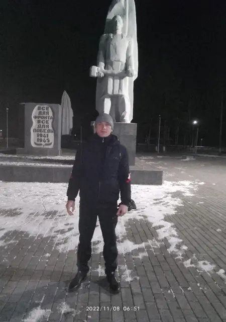 Виктор из Мысков, ищу на сайте знакомства без обязательств