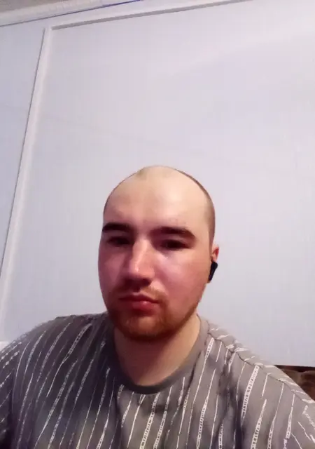 Кирилл из Архангельска, мне 32, познакомлюсь на одну ночь