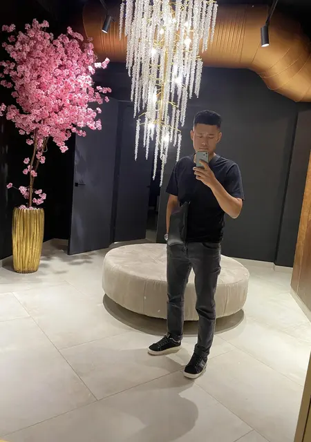 Дмитрий из Астрахани, мне 30, познакомлюсь на одну ночь