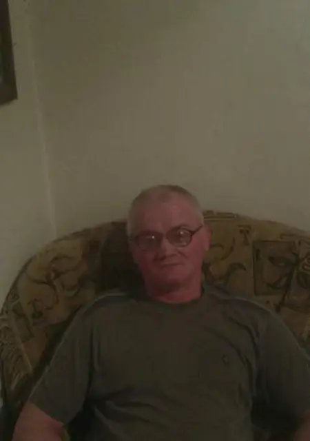 Александр из Брянска, ищу на сайте постоянные отношения