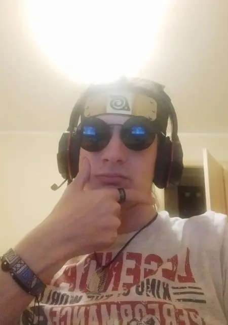 Я Hanjrito, 19, знакомлюсь на одну ночь в Старом Осколе