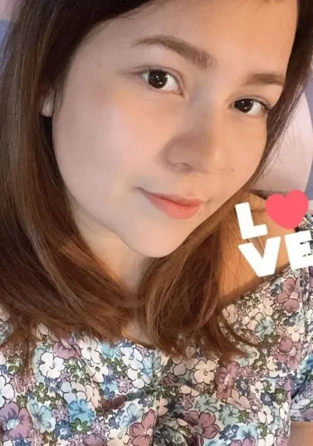 Lina из Стокгольма, мне 28, познакомлюсь