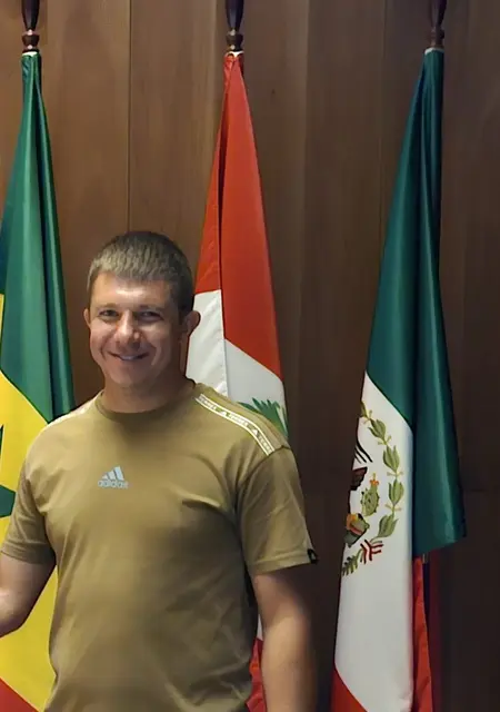 Максим из Благовещенска, ищу на сайте знакомства без обязательств