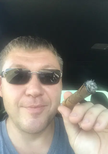 Я Alex, 45, знакомлюсь без обязательств в Симферополе