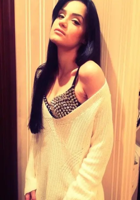 Я Юлия, 31, знакомлюсь без обязательств в Санкт-Петербурге