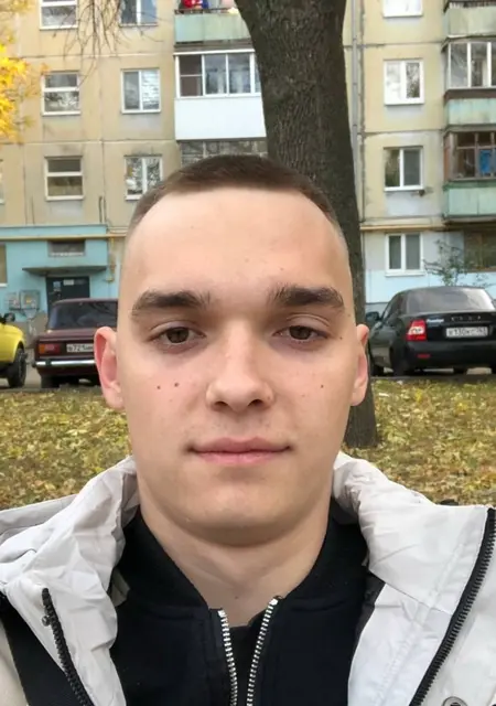 Я Роман, 23, знакомлюсь для приятного времяпровождения в Екатеринбурге