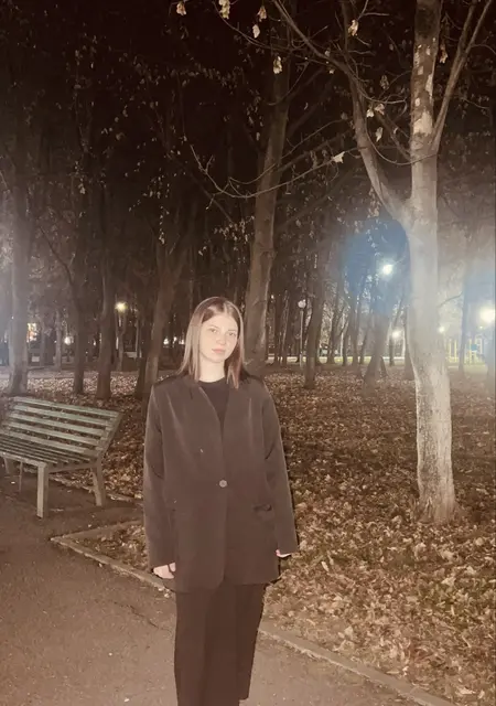 Я Камила, 19, из Владикавказа, ищу знакомство для постоянных отношений