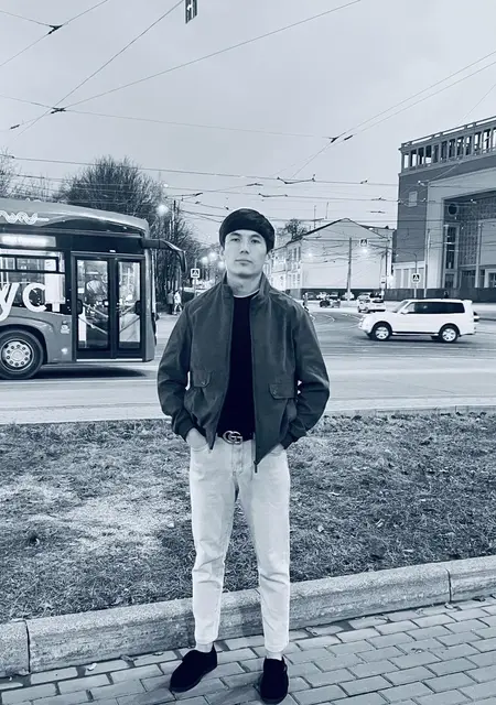 Я Еркинов, 25, знакомлюсь для открытые отношения в Тольятти