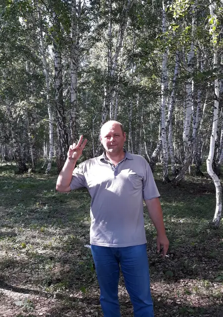 Я Стас, 53, из Магнитогорска, ищу знакомство для приятного времяпровождения