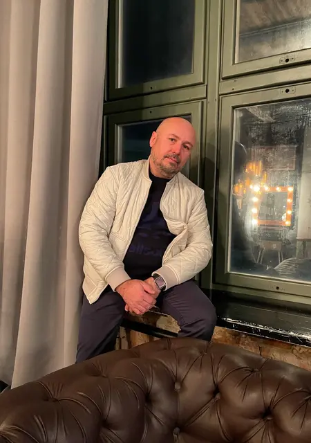 Я Павел, 49, знакомлюсь для дружбы в Томске