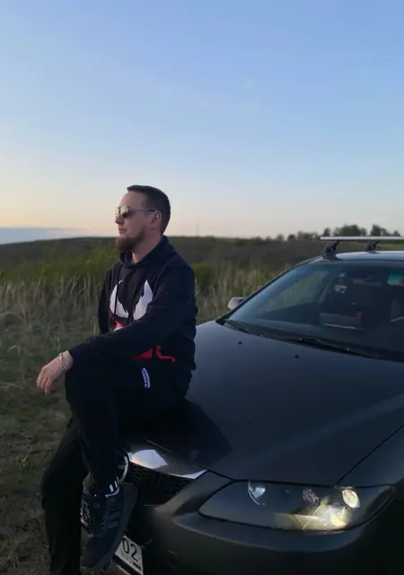 Борис из Большого Камня, мне 30, познакомлюсь для общения